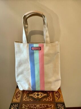 Vineyard Vines Tote NWT